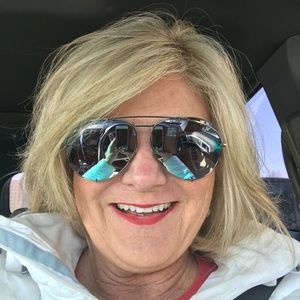 Meet your Posher, Melinda